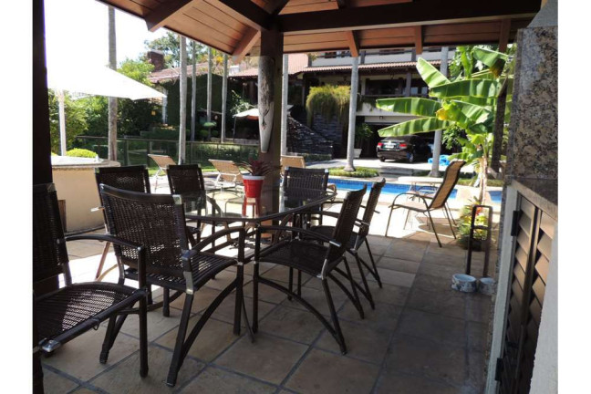 Imagem Casa com 4 Quartos à Venda, 430 m² em Vila Assunção - Porto Alegre