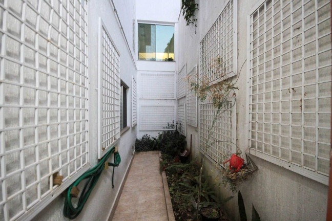Imagem Casa com 3 Quartos à Venda, 270 m² em Cambuci - São Paulo Imagem Casa com 3 Quartos à Venda, 270 m² em Cambuci - São Paulo