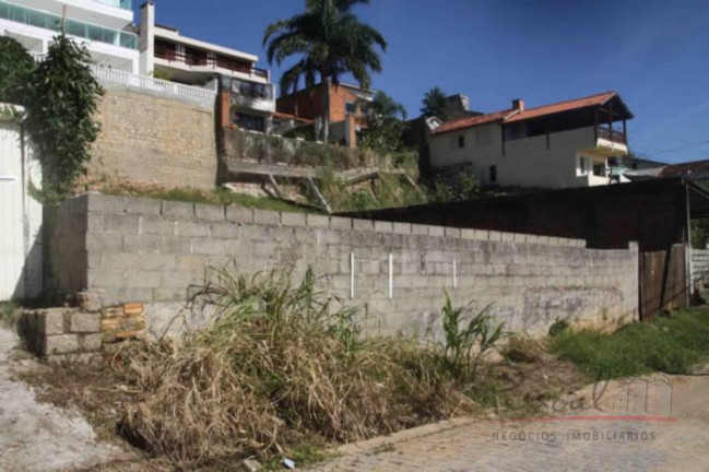 Imagem Terreno à Venda, 432 m² em Agronômica - Florianópolis Imagem Terreno à Venda, 432 m² em Agronômica - Florianópolis