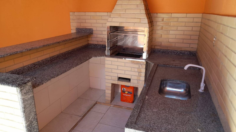 Imagem Casa com 2 Quartos à Venda, 100 m² em Loteamento Residencial Verdes Mares - Macaé Imagem Casa com 2 Quartos à Venda, 100 m² em Loteamento Residencial Verdes Mares - Macaé