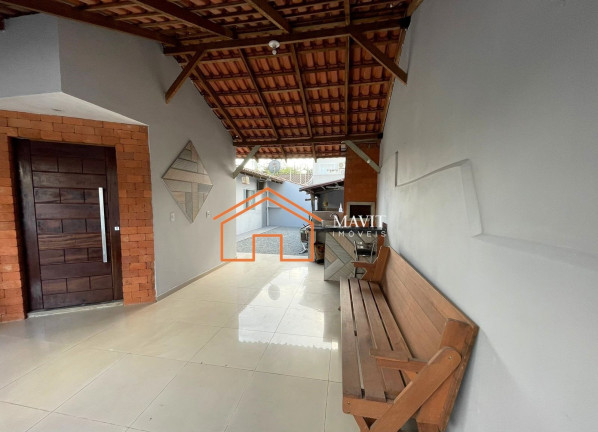 Imagem Casa com 2 Quartos à Venda, 105 m² em Petrópolis - Joinville Imagem Casa com 2 Quartos à Venda, 105 m² em Petrópolis - Joinville
