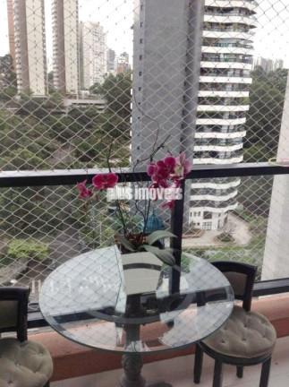 Imagem Apartamento com 4 Quartos para Alugar, 147 m² em Panamby - São Paulo
