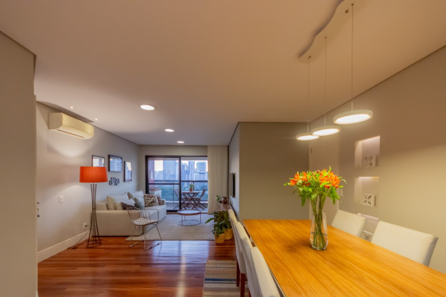 Imagem Apartamento com 3 Quartos à Venda, 104 m² em Santo Amaro - São Paulo