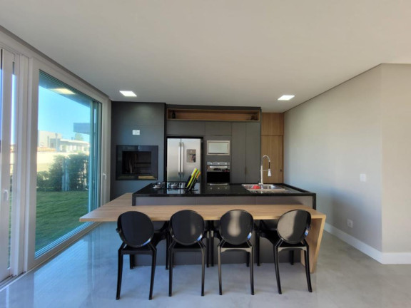 Imagem Casa com 4 Quartos à Venda, 220 m² em -- - Capao Da Canoa Imagem Casa com 4 Quartos à Venda, 220 m² em -- - Capao Da Canoa