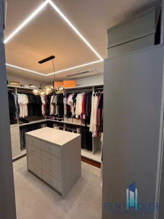 Imagem Apartamento com 4 Quartos à Venda, 230 m² em Centro - Balneário Camboriú Imagem Apartamento com 4 Quartos à Venda, 230 m² em Centro - Balneário Camboriú