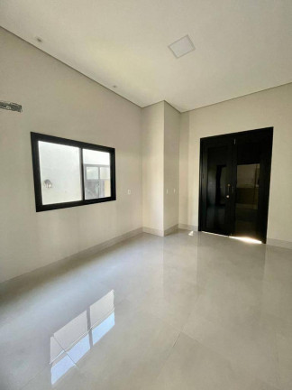 Imagem Casa com 3 Quartos à Venda, 163 m² em Condomínio Belvedere - Cuiabá Imagem Casa com 3 Quartos à Venda, 163 m² em Condomínio Belvedere - Cuiabá