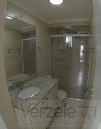 Imagem Apartamento com 3 Quartos para Temporada, 135 m² em Centro - Balneário Camboriú Imagem Apartamento com 3 Quartos para Temporada, 135 m² em Centro - Balneário Camboriú