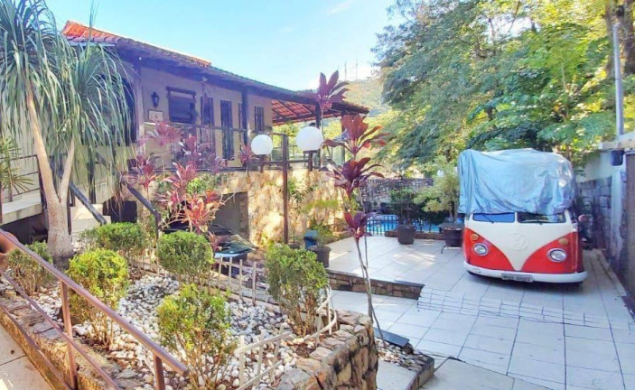 Imagem Casa com 5 Quartos à Venda, 1.000 m² em Fradinhos - Vitória Imagem Casa com 5 Quartos à Venda, 1.000 m² em Fradinhos - Vitória