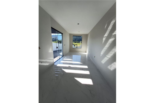 Imagem Casa com 3 Quartos à Venda, em Forquilhas - São José Imagem Casa com 3 Quartos à Venda, em Forquilhas - São José