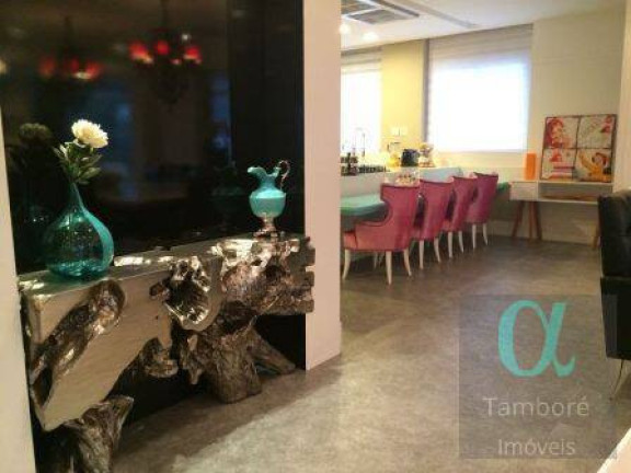 Imagem Apartamento com 4 Quartos à Venda, 367 m² em Tamboré - Santana De Parnaíba Imagem Apartamento com 4 Quartos à Venda, 367 m² em Tamboré - Santana De Parnaíba