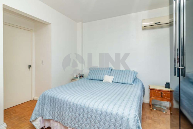 Imagem Apartamento com 2 Quartos à Venda, 72 m² em Menino Deus - Porto Alegre