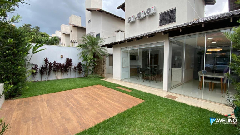 Imagem Sobrado com 4 Quartos à Venda, 196 m² em Chácara Cachoeira - Campo Grande Imagem Sobrado com 4 Quartos à Venda, 196 m² em Chácara Cachoeira - Campo Grande