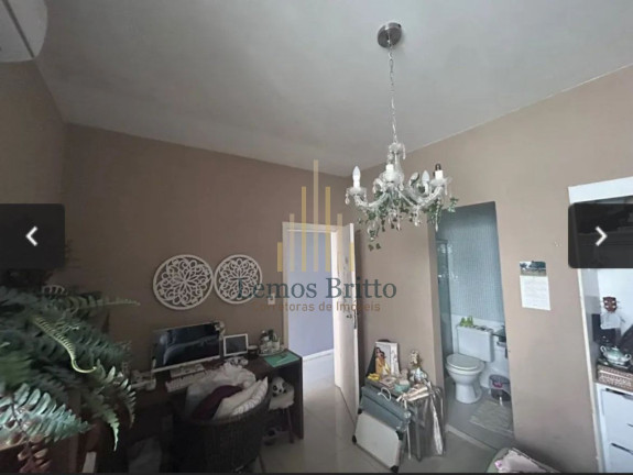 Imagem Imóvel com 3 Quartos à Venda, 250 m² em Vitória - Salvador Imagem Imóvel com 3 Quartos à Venda, 250 m² em Vitória - Salvador