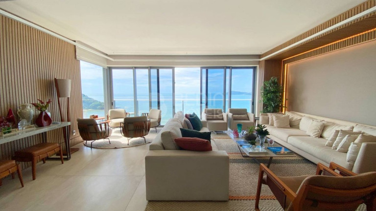 Imagem Apartamento com 4 Quartos à Venda, 243 m² em Centro - Balneário Camboriú Imagem Apartamento com 4 Quartos à Venda, 243 m² em Centro - Balneário Camboriú