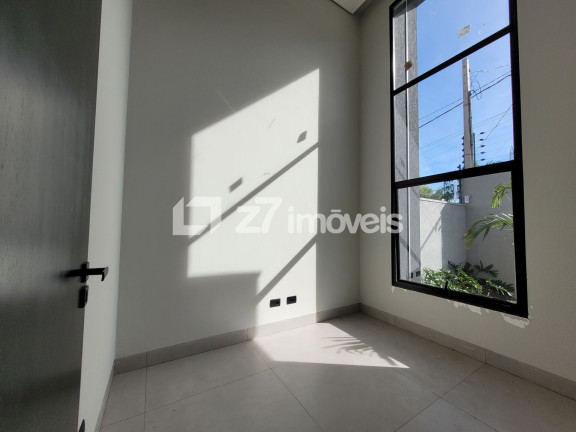 Imagem Casa com 3 Quartos à Venda, 118 m² em Jardim Petrópolis - Maringá Imagem Casa com 3 Quartos à Venda, 118 m² em Jardim Petrópolis - Maringá