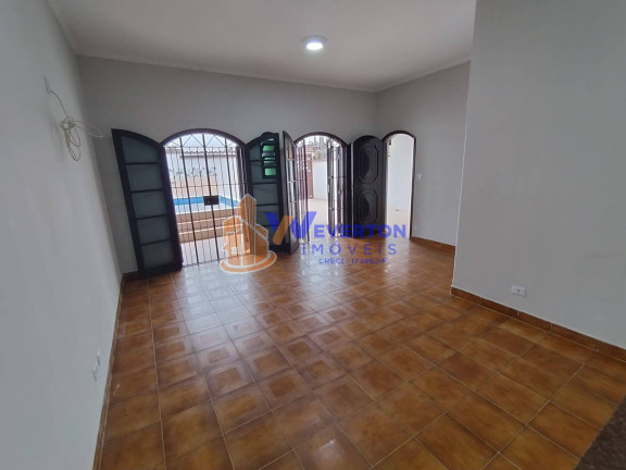 Imagem Casa com 4 Quartos à Venda, em Florida Mirim - Mongaguá Imagem Casa com 4 Quartos à Venda, em Florida Mirim - Mongaguá