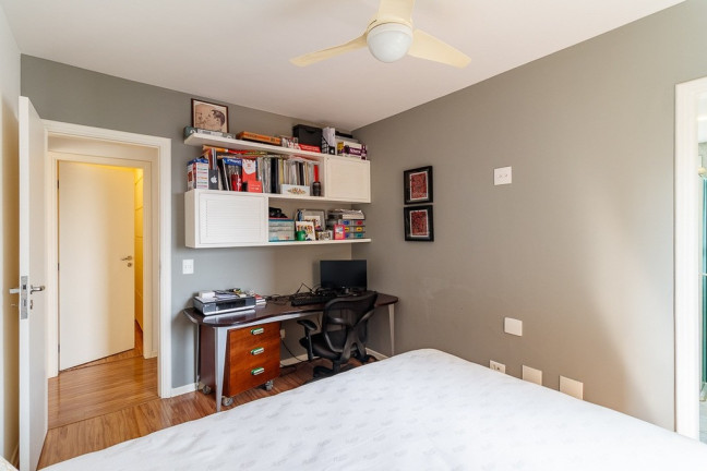 Imagem Imóvel com 4 Quartos à Venda, 223 m² em Vila Suzana - São Paulo Imagem Imóvel com 4 Quartos à Venda, 223 m² em Vila Suzana - São Paulo