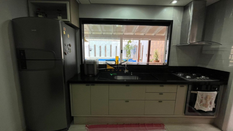 Imagem Casa com 4 Quartos à Venda, 250 m² em Centro - Ubatuba Imagem Casa com 4 Quartos à Venda, 250 m² em Centro - Ubatuba