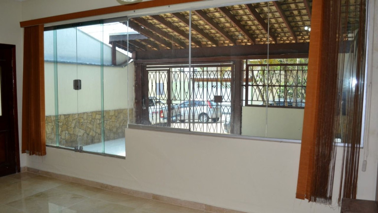 Imagem Casa com 3 Quartos para Alugar, 128 m² em Jardim Sarapiranga - Jundiaí Imagem Casa com 3 Quartos para Alugar, 128 m² em Jardim Sarapiranga - Jundiaí