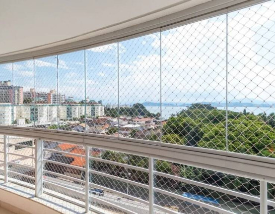 Apartamento com 3 Quartos à Venda, 91 m² em Abraão - Florianópolis