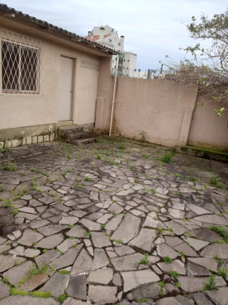 Imagem Casa com 4 Quartos para Alugar, 200 m² em Chácara Das Pedras - Porto Alegre Imagem Casa com 4 Quartos para Alugar, 200 m² em Chácara Das Pedras - Porto Alegre