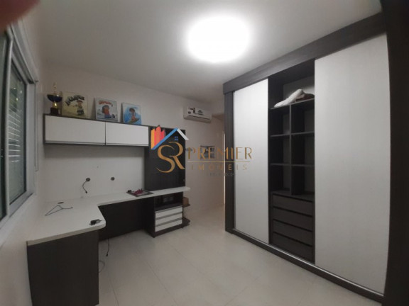 Imagem Casa com 4 Quartos à Venda, 651 m² em Córrego Grande - Florianópolis