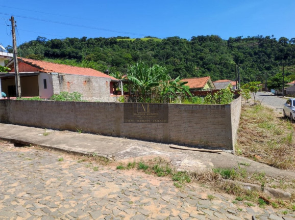 Terreno à Venda, 261 m² em Jardim Santo Antonio - Tomazina