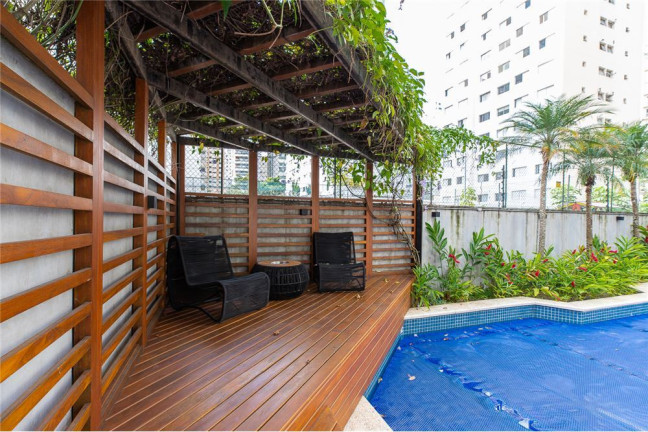 Imagem Imóvel com 4 Quartos à Venda, em Moema - São Paulo Imagem Imóvel com 4 Quartos à Venda, em Moema - São Paulo