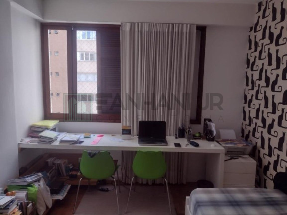 Imagem Imóvel com 3 Quartos à Venda, 158 m² em Jardim Europa - São Paulo Imagem Imóvel com 3 Quartos à Venda, 158 m² em Jardim Europa - São Paulo