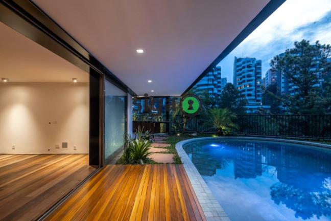 Imagem Casa com 4 Quartos à Venda ou Locação, 539 m² em Panamby - São Paulo Imagem Casa com 4 Quartos à Venda ou Locação, 539 m² em Panamby - São Paulo