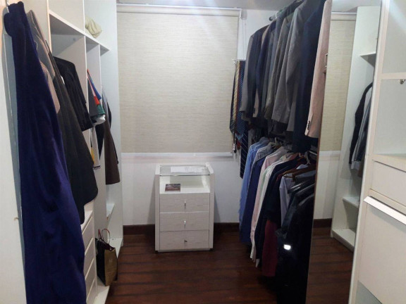 Imagem Casa com 4 Quartos à Venda, 700 m² em Piratininga - Niterói