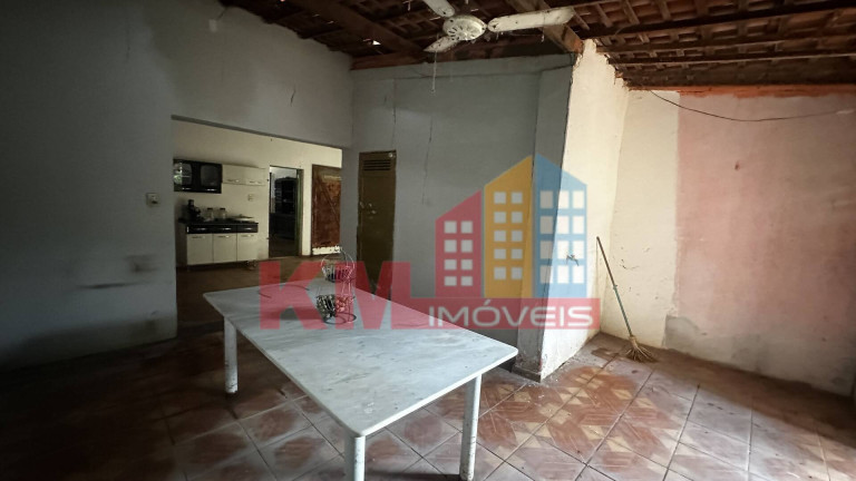 Imagem Casa com 3 Quartos à Venda, 999 m² em Boa Vista - Mossoró