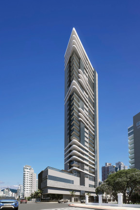 Apartamento com 4 Quartos à Venda, 169 m² em Meia Praia - Itapema