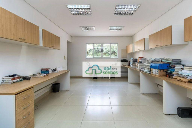 Imagem Casa com 12 Quartos à Venda, 520 m² em Pacaembu - São Paulo Imagem Casa com 12 Quartos à Venda, 520 m² em Pacaembu - São Paulo