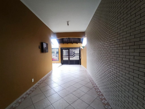 Imagem Sobrado com 3 Quartos à Venda, 183 m² em Vila Ponte Nova - Cubatão Imagem Sobrado com 3 Quartos à Venda, 183 m² em Vila Ponte Nova - Cubatão