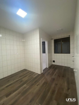 Imagem Apartamento com 2 Quartos à Venda, 74 m² em Centro - Palhoça