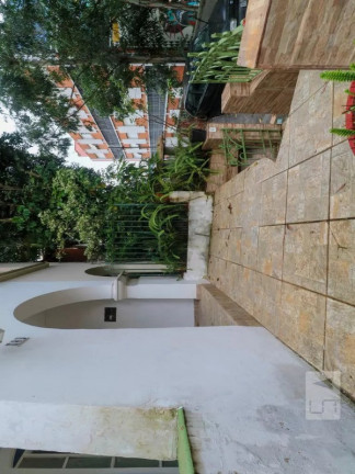 Imagem Casa com 3 Quartos à Venda, 120 m² em Cerqueira César - São Paulo Imagem Casa com 3 Quartos à Venda, 120 m² em Cerqueira César - São Paulo
