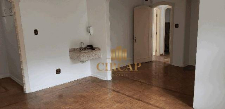 Imagem Sobrado com 5 Quartos à Venda ou Locação, 268 m² em Ibirapuera - São Paulo Imagem Sobrado com 5 Quartos à Venda ou Locação, 268 m² em Ibirapuera - São Paulo