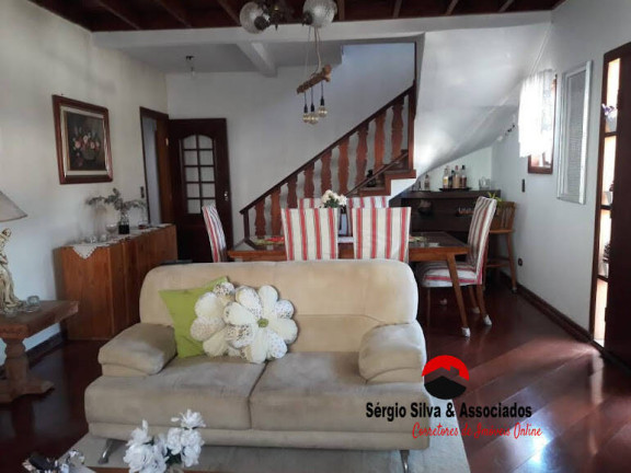 Imagem Casa com 5 Quartos à Venda, 911 m² em São Bento Do Sapucaí Imagem Casa com 5 Quartos à Venda, 911 m² em São Bento Do Sapucaí