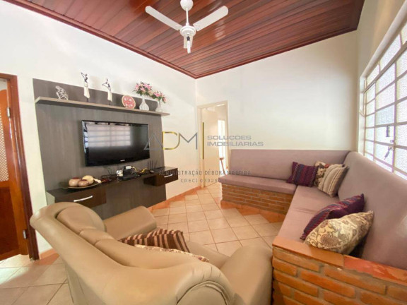 Imagem Chácara com 4 Quartos à Venda, 260 m² em Porto Said (vitoriana) - Botucatu