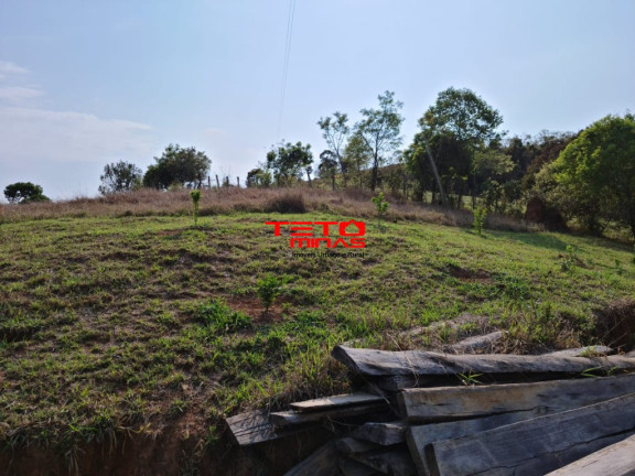 Imagem Imóvel com 2 Quartos à Venda, em Zona Rural De Pouso Alto Mg - Pouso Alto Imagem Imóvel com 2 Quartos à Venda, em Zona Rural De Pouso Alto Mg - Pouso Alto