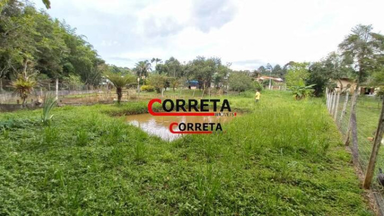 Terreno à Venda, 1.000 m² em Paruru - Ibiúna