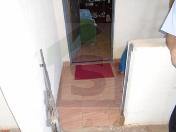 Imagem Casa com 2 Quartos à Venda, 77 m² em Jardim Brasil - Botucatu