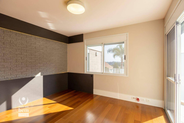 Imagem Casa com 3 Quartos à Venda, 429 m² em Campo Comprido - Curitiba