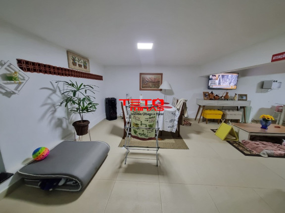 Imagem Casa com 4 Quartos à Venda, 135 m² em à 1000m Do Centro Da Cidade - São Lourenço