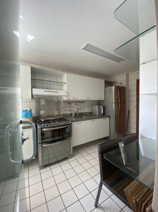 Imagem Apartamento com 3 Quartos à Venda, 300 m² em Jóquei - Teresina