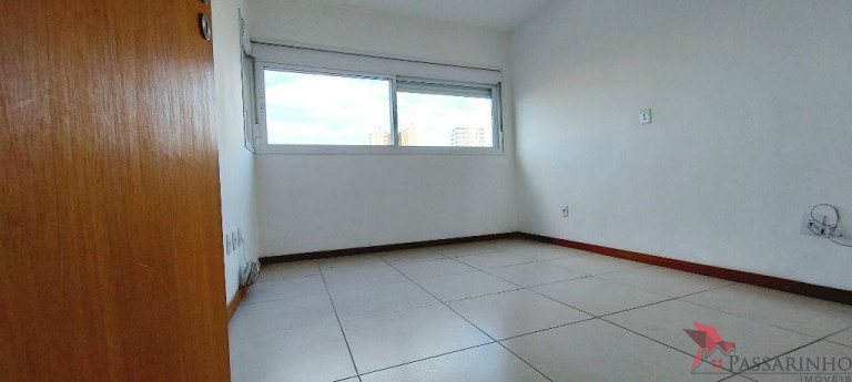 Imagem Apartamento com 3 Quartos à Venda, 118 m² em Predial - Torres