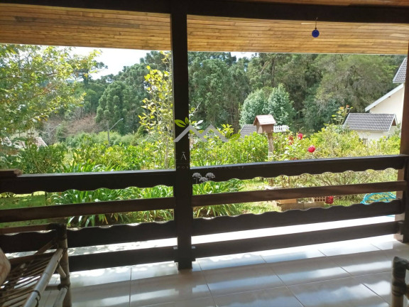 Imagem Casa com 3 Quartos à Venda, 235 m² em Jardim Embaixador - Campos Do Jordão