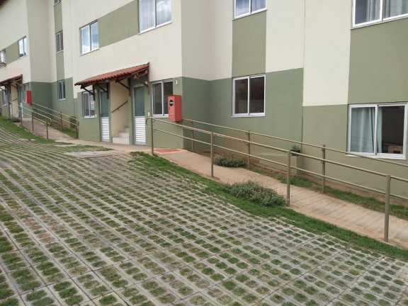 Imagem Casa com 2 Quartos à Venda, 60 m² em Cabral - Contagem