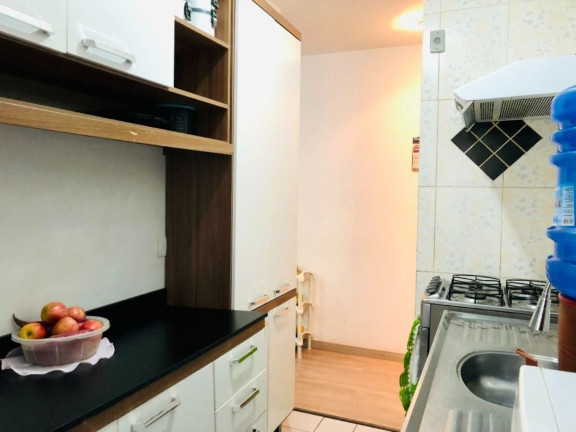 Imagem Imóvel com 2 Quartos à Venda, 48 m² em Guarapiranga - São Paulo
